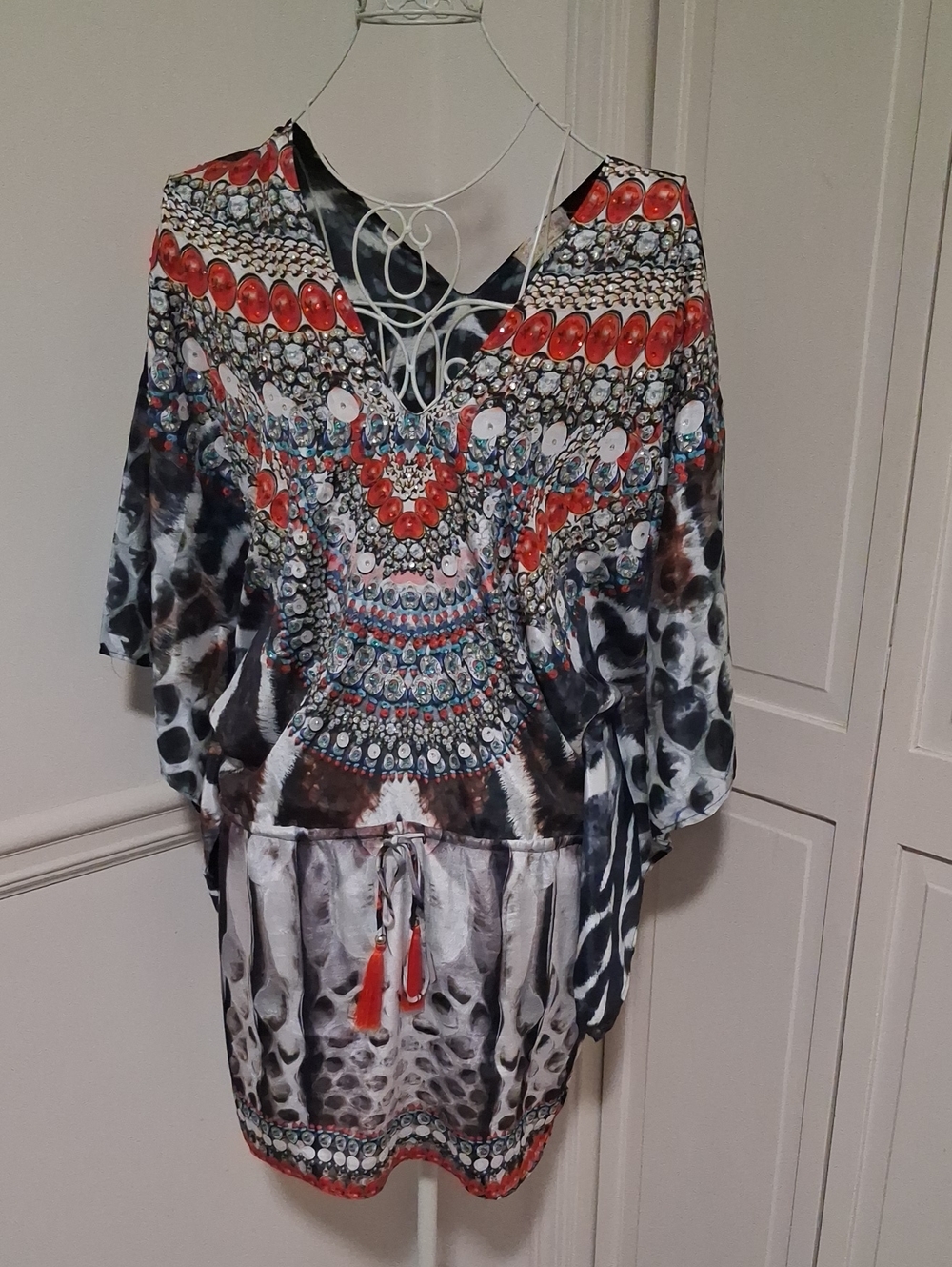 Boho Print Tie-Waist V-Neck Women’s Kafken Cover Up in Red and Black